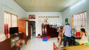 diện tích khủng 102m2 bán đất tặng nhà ngay trung tâm thủ đức