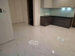 chính chủ gửi bán căn hộ 1pn+ vinhomes grand park, toà bs8 nhà mới 100%
