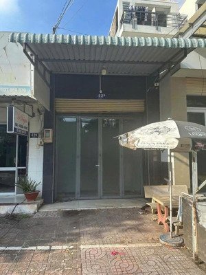 bán nhà mặt phố đường số 11 gần ngay chợ phước bình q9 (98m2) 8.5 tỷ lh 