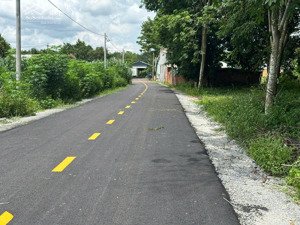 đất tphcm - sau lưng chợ an linh 424m2 (100m2 thổ) bao sổ 520tr cách dh507 đúng 150m