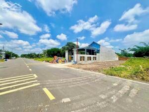 CẦN TIỀN BÁN 5X45=228M2 ĐẤT THỔ CƯ, SHR NẰM SÁT ĐƯỜNG TỈNH LỘ THÔNG RA KCN ĐANG H.ĐỘNG. GIÁ 385TR