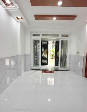 Mới xây 3 tầng, hẻm xe hơi thông, cạnh C/c Celadon, 6.3 tỷ