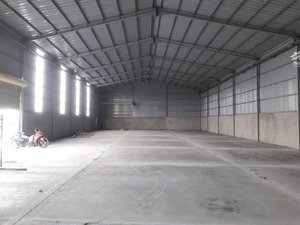 cho thuê nhà xưởng 700m2 tại phường an phú đông quận 12