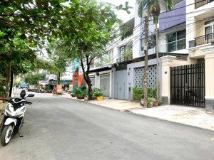 bán nhà 3 tầng ngang 7x16m mt đường hàng xóm phú mỹ hưng quận 7 chỉ 16,9 tỷ tl