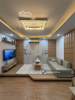 hàng cực hiếm, bán căn tầng trung nhà đẹp full nội thất mới như hình, sổ đỏ sẵn giao dịch ngay