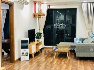 chính chủ cần bán căn góc 2 ngủ hiếm tầng đẹp, giá tốt nhất dự án, sổ đỏ sẵn giao dịch ngay