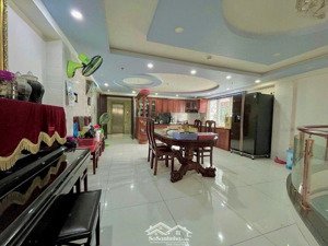 chính chủ bán nhanh nhà ngang đẹp , đường số tân hưng, q.7, 60m2, nhỉnh 8tỷ.