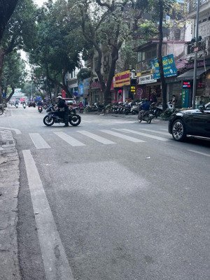 bán nhà mặt phố lò đúc-vip hai bà trưng nhà dân xây-giá nhỉnh 600tr/m-vỉa hè rộng-kinh doanh đỉnh !