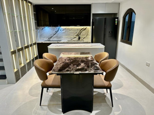 đê la thành, 30m ra phố, ngõ ba gác thông, nhà mới, thang máy, full đồ, không quy hoạch, 42m2*6t