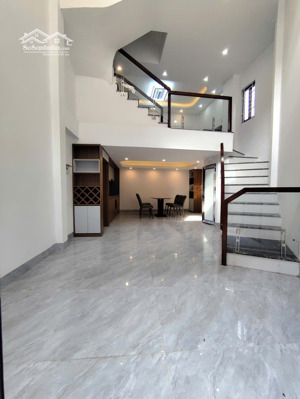 bán nhà đẹp bình minh 42m xây độc lập 3pn full nội thất 