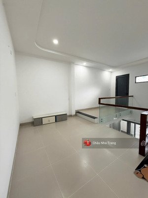 nhà đẹp tđc phước long. dtsd: 99m2 chỉ 7ty2