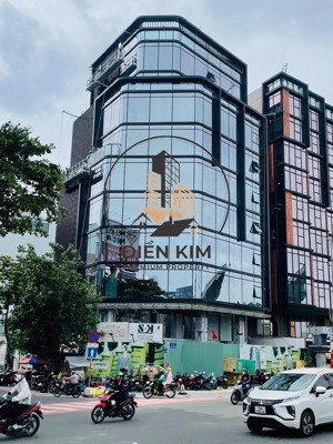 toà nhà 2 mt đường 28 phan đình giót, phường 2, quận tân bình (đoạn giao với đường huỳnh lan khanh)