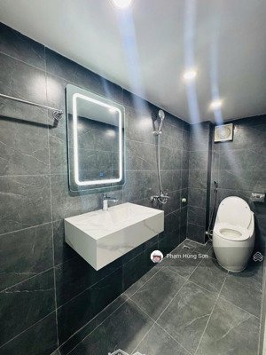 siêu hiếm hồng mai - hai bà trưng full nội thất 5* - 28m 5 tầng chỉ 6.36 tỷ