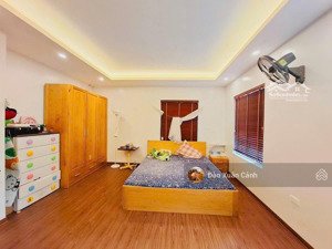 bán nhà phố phạm văn đồng ngõ 3 gác tránh 35m², 3 tầng mt 4.7m kinh