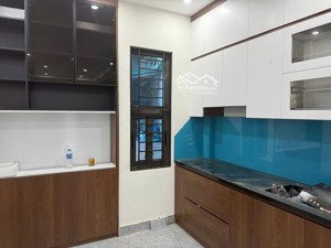 bán nhà 4 tầng cổ loa, đông anh. 4,5 tỉ bao sang tên sổ. lh làm việc trực tiếp chủ nhà