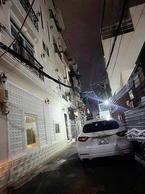cực hiếm- nhà 2 lầu/hẻm xe hơi lâm văn bền sát bên- ngay cư xá ngân hàng- sân rộng để xe thoải mái