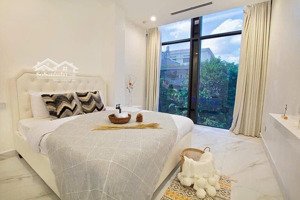 cho thuê chdv 2pn 70m2 trung tâm quận 1