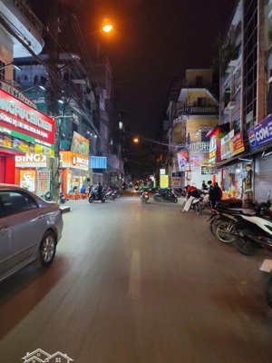 siêu hiếm - ao sen, trần phú, ví trị đỉnh ,thang máy, kinh doanh, ô to tránh, 6t, nhỉnh 15 tỷ.