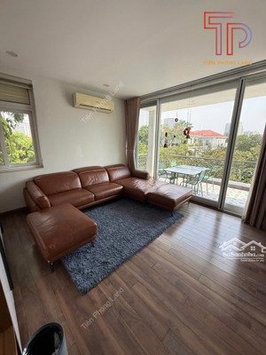 chính chủ bán căn biệt thự vip 270m2 gần clubhouse. cần tiến gấp giá thu sốc 230tr/m2