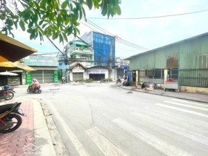 mặt tiền trung chánh đường 12m có lề. giá 5.3 tỷ