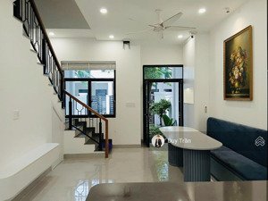 bán nhà đẹp lavida vũng tàu, full nội thất, 2pn + 1 phòng làm việc, đường 2 chiều, giá 7,8 tỷ