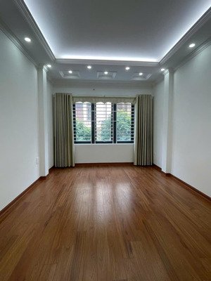 bán nhà đẹp thụy khuê 21m, 5 tầng, full nội thất ngõ thông lạc long quân | 6.8 tỷ