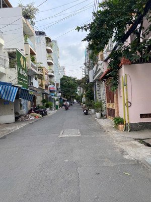 hẻm nhựa 8m tô hiến thành, q,10 - dt 4 x 16 ( 50m2 ) - ngay đh bách khoa & kingdom - giá chỉ 15 tỷ