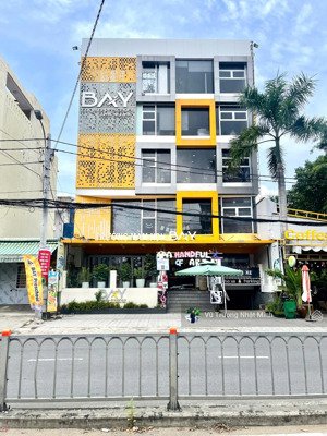 toà nhà mặt tiền tân sơn nhì, tân phú; 200m2 (10 x 20); hầm 7 tầng; hđt 250 triệu - bán 40 tỷ