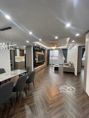 bán căn hộ vinaconex 1, khuất duy tiến, 8.85 tỷ, 108m2, 3 ngủ, 2 vs, sổ đỏ cc, full nội thất đẹp.