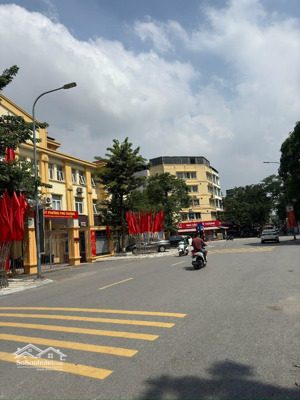 bán nhà ngõ 209 an dương vương, phú thượng giá tốt, tương lai x2, kinh doanh, ô tô vào nhà 60m2