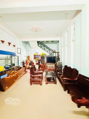 bán nhà mặt tiền lê thị tính, gần cù chính lan, dt 90m2 nhà 2 tầng giá 6.25 tỷ