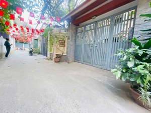 hiếm! bán nhà 5 tầng 64m tại ngọc thụy long biên, sát phố gần công viên, ô tô thông, giá 16,2 tỷ