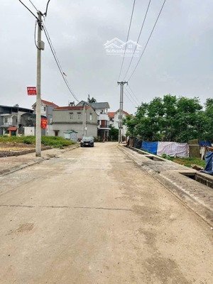 chính chủ bán lô 73m khu đấu giá phượng sơn, quốc oai. giá đầu tư chưa đến 5 tỷ ạ. lh 