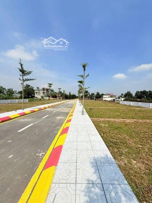 cắt lỗ 500tr - bán nhanh lô đất 100m2 tại hòa lạc - giá chỉ 2.5 tỷ