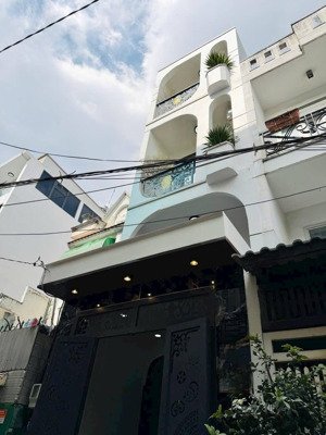 còn 1 căn duy nhất ngay nguyễn bỉnh khiêm, 3,5 tỷ, 57m2, shr, bao sang tên, đang sẳn hđ thuê