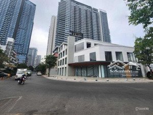 bán nhà *building* toà văn phòng* mặt tiền đường võ văn tần, phường 6, quận 3