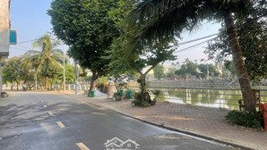 chính chủ bán gấp lô đất 103.6m2 tại xã đồng trúc giá 2.2 tỷ (có thương lượng)