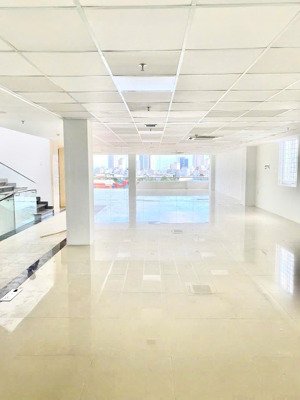văn phòng chuyên nghiệp sơn trà 200m2, hoạt động 24/24, giá chỉ 208.000đ/m2/th