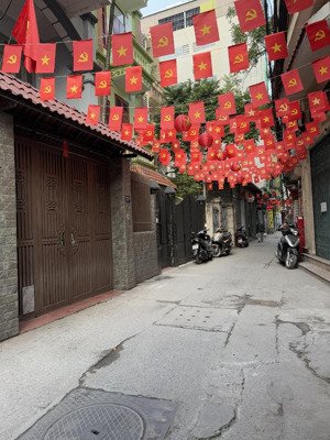 bán nhà oto tại giang văn minh - ba đình - nhà đẹp ở ngay đón tết