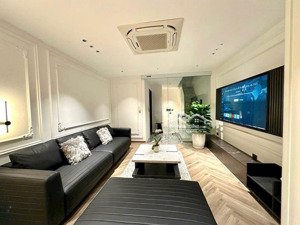 nhà mới - phố trạm - long biên 47m2 x 6 tầng x 13 tỷ