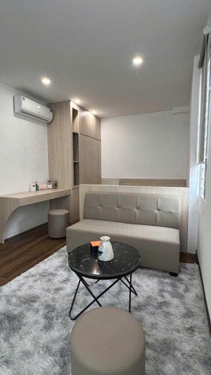 cho thuê phòng studio full đồ có ban công tại trung kính