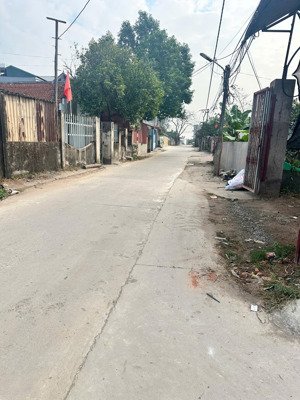 đất tại làng chi nhị, đường ô tô tránh nhau, mt 6.26m, dt 86m2