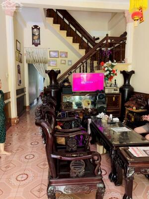 Bán Nhà 3 Tầng – Hẻm Ô Tô Đường Biệt Thự – Khu Phố Tây – Cách Biển 300m – Nha Trang