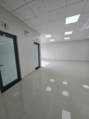 cho thuê kho xưởng trong kcn tỉnh bắc ninh. đủ hồ sơ thành lập dn fdi, dt 6000m văn phòng 300m