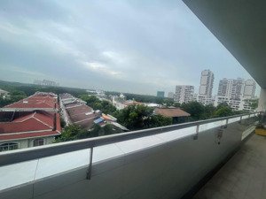 garden court 2, view bến du thuyền, dt 137m2. giá bán chỉ 17 tỷ