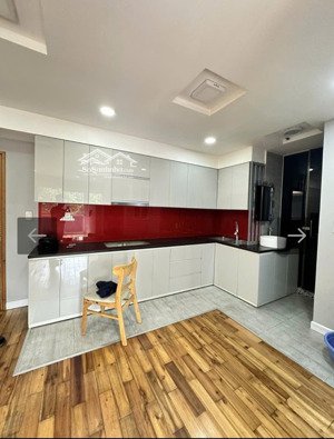 chỉ 3,35 tỷ, 54m2, 2pn, chung cư thang máy-miếu nổi-lầu 2, kế quận 1, nhà đẹp ở ngay, sổ hồng riêng