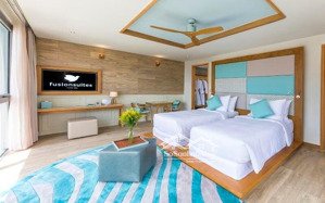 bán khách sạn (32p): 8x20m - ngay phố ẩm thực phan xích long, sát q1. 5 tầng hdt: 200tr giá 35 tỷ