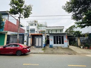 dãy trọ có sẵn dòng tiền kdc biconsi, huỳnh thị tươi, 112m đường 12m, giá 4.2 tỷ tl