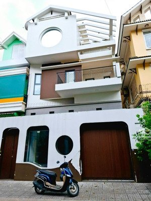 cần cho thuê biệt thự 9a khu cư xá trần quang diệu, quận 3