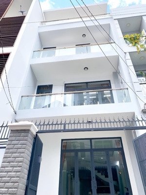 nhà có sổ đường 6m nguyễn đình chính -phú nhuận.giá 3tỷ890.đang cho thuê 22tr.gần bệnh viện an sinh